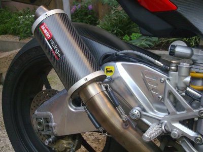 RSV4 148.jpg