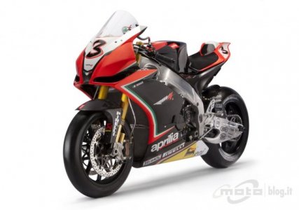 6ApriliaRSV4_Biaggi_Laverty_2012_01.jpg