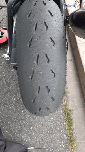 2,2bar Bilster Berg .jpg