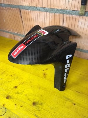 Fender1.JPG