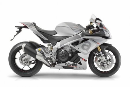 2015-Aprilia-RSV4-RR-03.jpg