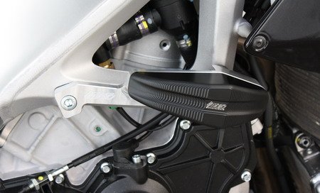 aprilia-tuono-v4-015.jpg